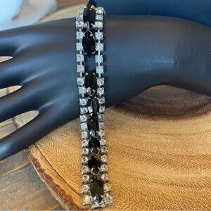 Vintage Stunning Black Navette Marquis & Clear Rhinestone Tennis Bracelet 7”
